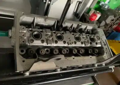 Zylinderkopf bei der Instandsetzung